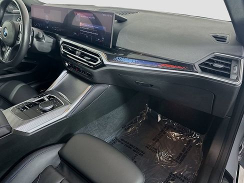 Used 2023 BMW 230i xDrive Coupe w/ Premium Package image 28