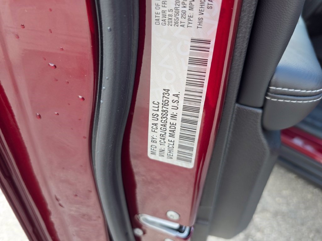 New 2025 Jeep Grand Cherokee Altitude RWD image 14