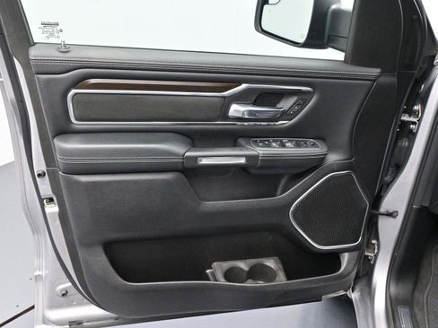 Used 2022 RAM 1500 Laramie image 9
