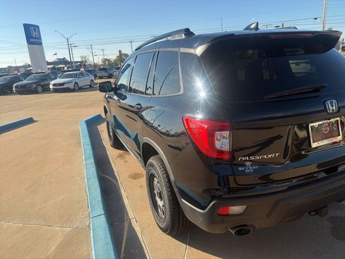 Used 2019 Honda Passport Touring image 17