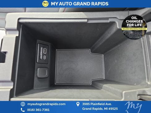 Used 2019 Chevrolet Blazer RS image 37