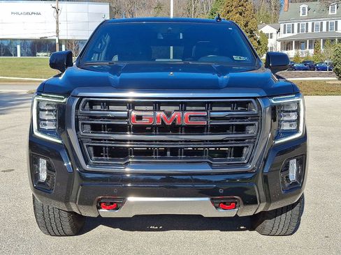 Used 2023 GMC Yukon AT4 image 29