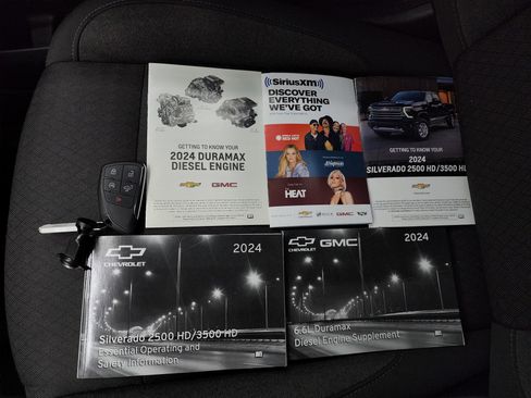 Used 2024 Chevrolet Silverado 3500 LT w/ Convenience Package image 53