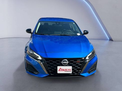Used 2025 Nissan Altima 2.5 SR AWD/4WD image 8