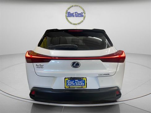 Used 2019 Lexus UX 250h w/ Premium Package AWD/4WD image 3