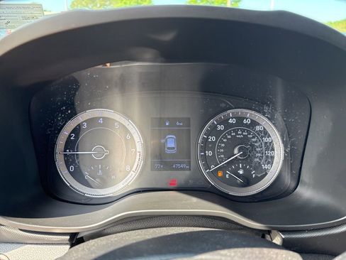 Used 2020 Hyundai Venue SE FWD image 23