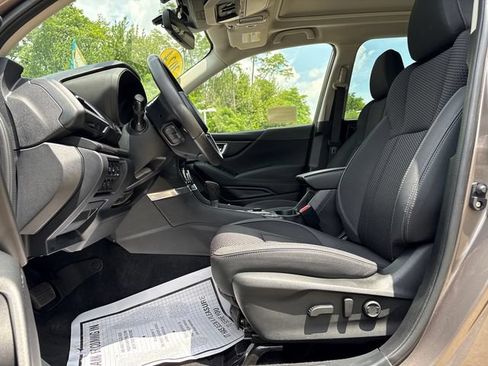 Certified 2024 Subaru Forester Premium AWD/4WD image 36