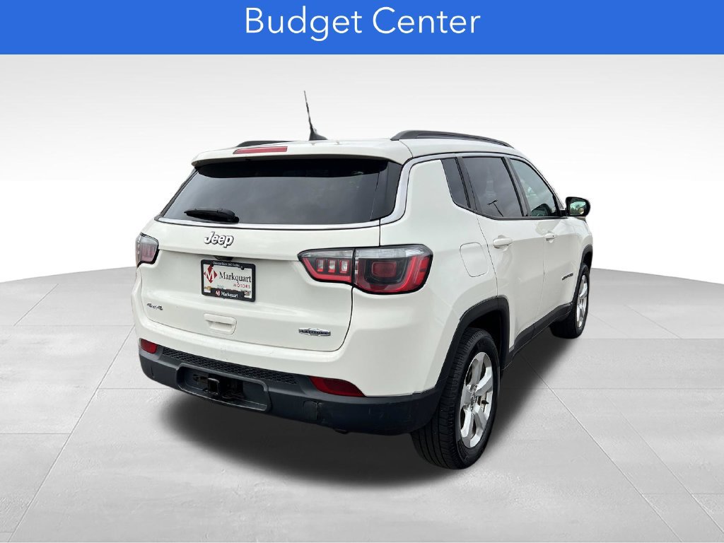 Used 2018 Jeep Compass Latitude w/ Popular Equipment Group AWD/4WD image 4