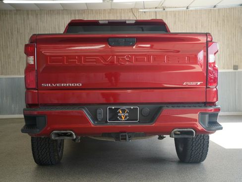 Used 2022 Chevrolet Silverado 1500 RST AWD/4WD image 9