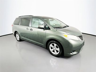 Used 2013 Toyota Sienna LE