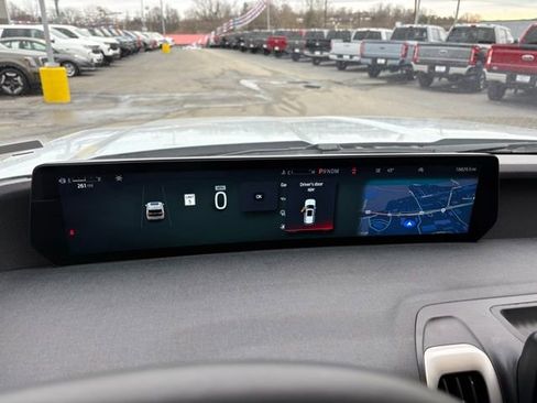 Used 2025 Ford Expedition Max Active image 14