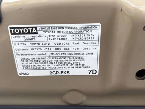 Used 2019 Toyota Tacoma SR5 AWD/4WD image 38