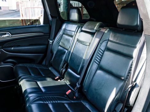 Used 2020 Jeep Grand Cherokee SRT image 23