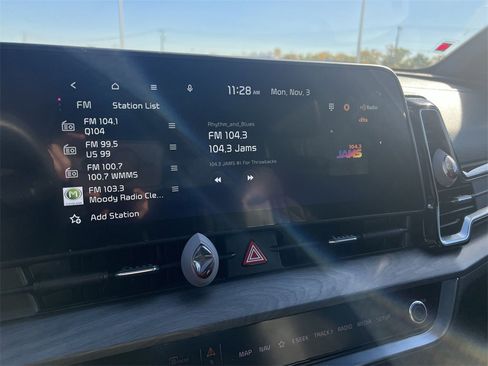 Used 2023 Kia Sportage X-Line w/ X-Line Premium Package image 12