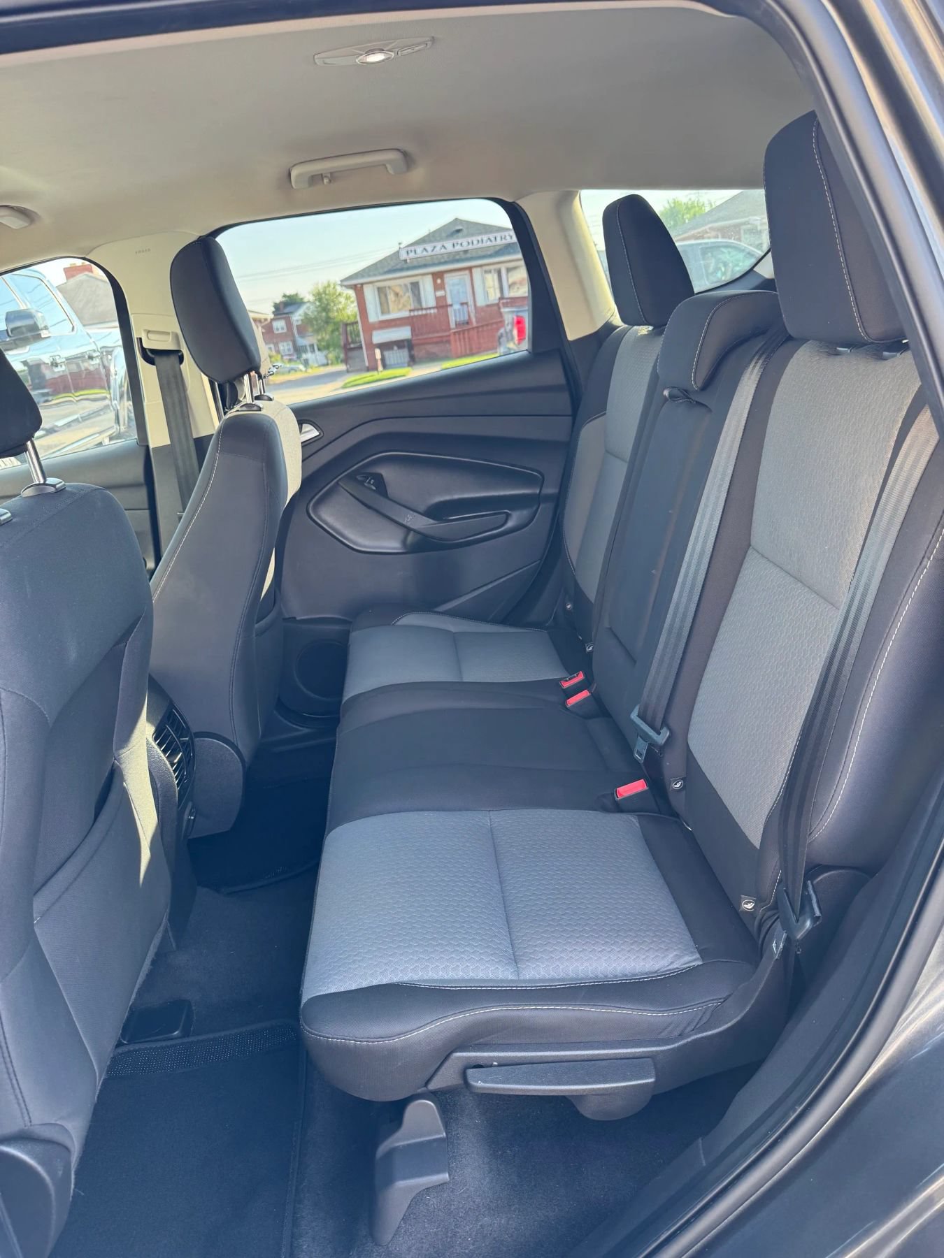 Used 2019 Ford Escape SE AWD/4WD image 11