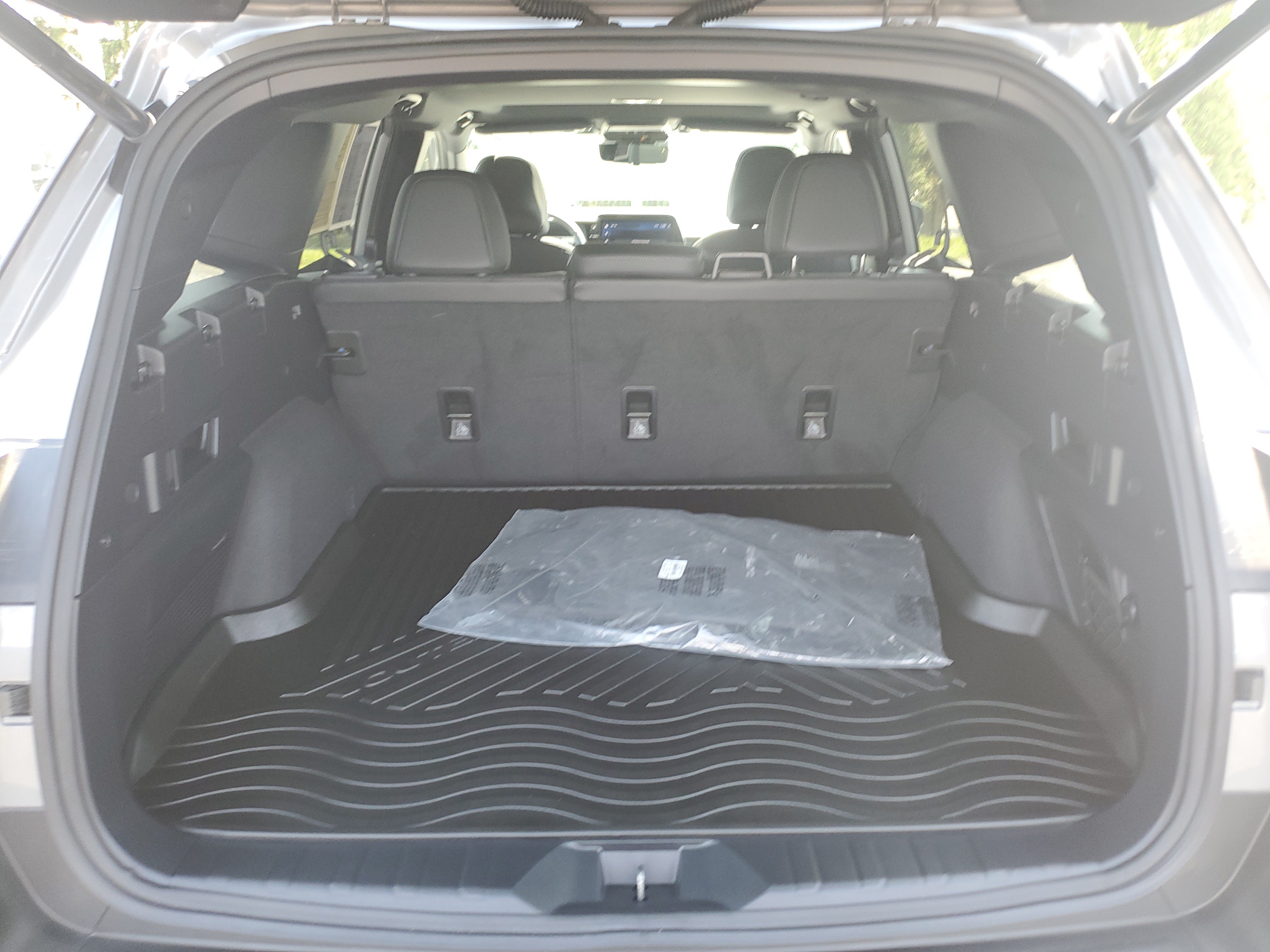 Certified 2026 Subaru Outback Touring XT AWD/4WD image 8