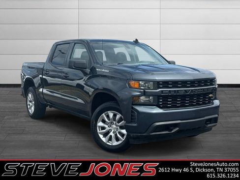 Used 2022 Chevrolet Silverado 1500 Custom AWD/4WD image 1