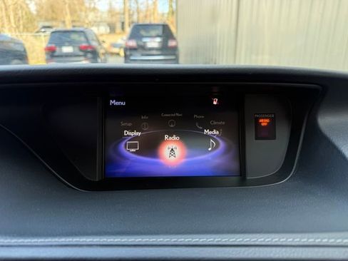 Used 2017 Lexus ES 350 w/ Premium Package image 24