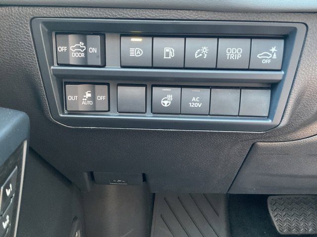 New 2026 Toyota Tundra Capstone AWD/4WD image 32
