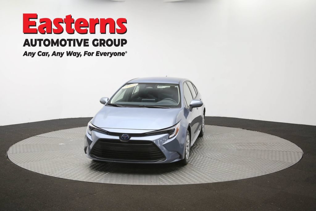 Used 2025 Toyota Corolla LE FWD image 48