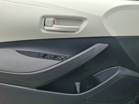 Used 2024 Toyota Corolla LE FWD image 13
