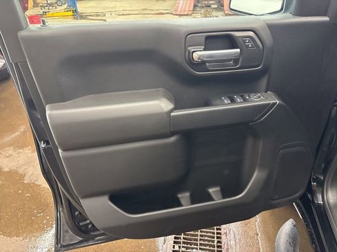 Used 2025 GMC Sierra 1500 Pro w/ Pro Value Package AWD/4WD image 18