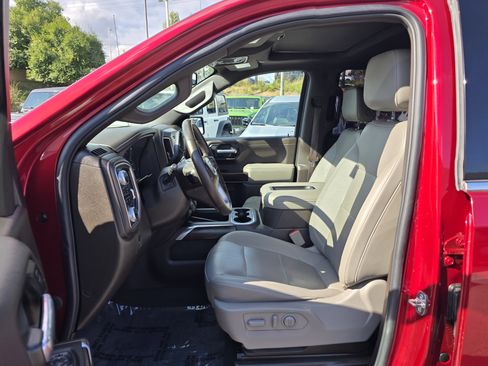 Used 2022 GMC Sierra 1500 SLT image 12