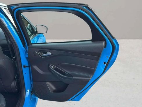 Used 2017 Ford Focus RS image 22