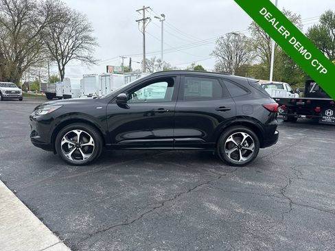 Used 2024 Ford Escape ST-Line Select w/ Tech Pack #2 AWD/4WD image 1
