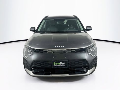 Used 2024 Kia Niro Wind FWD image 2