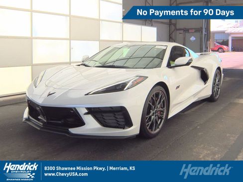 Used 2023 Chevrolet Corvette Stingray Premium Cpe w/ Z51 Performance Package RWD image 1