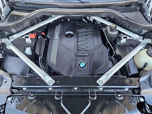 Used 2019 BMW X7 xDrive40i w/ Premium Package image 25