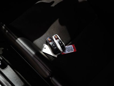 Used 2015 Porsche 911 GT3 RWD image 14