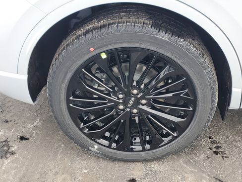 New 2026 Lincoln Corsair Reserve w/ Jet Appearance Package image 5