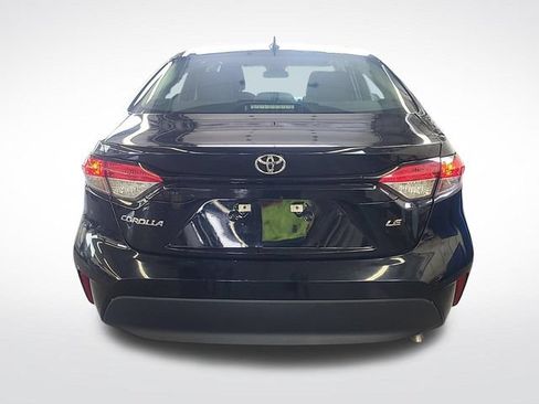 Used 2024 Toyota Corolla LE FWD image 9