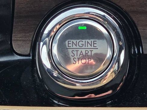 Used 2022 Lincoln Corsair Reserve w/ Equipment Group 201A FWD image 30