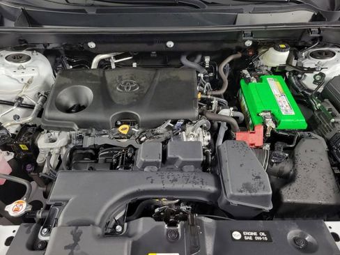 Used 2024 Toyota RAV4 LE image 13