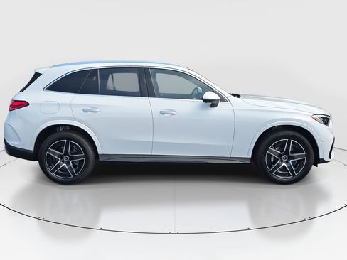 New 2026 Mercedes-Benz GLC 300 4MATIC image 4