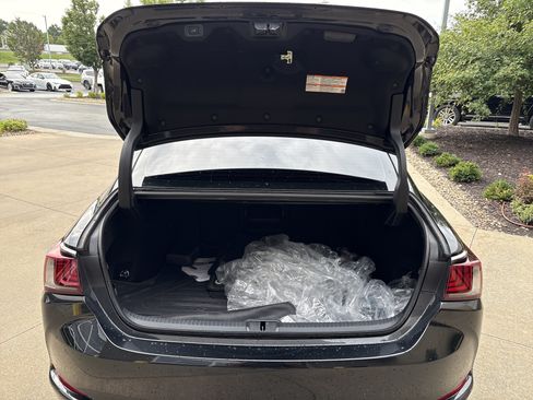 Used 2024 Lexus ES 350 F Sport w/ Accessory Package (Z1) FWD image 32