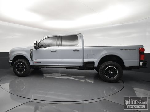 Used 2025 Ford F250 King Ranch w/ Tremor Off-Road Package AWD/4WD image 3