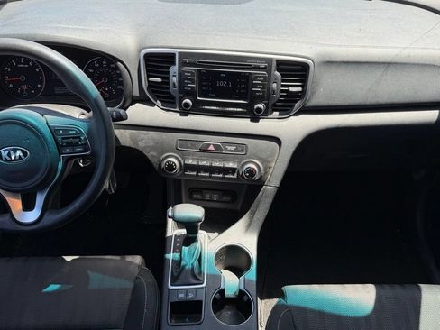 Used 2019 Kia Sportage LX FWD image 9