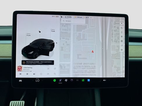 Used 2022 Tesla Model Y Performance AWD/4WD image 9
