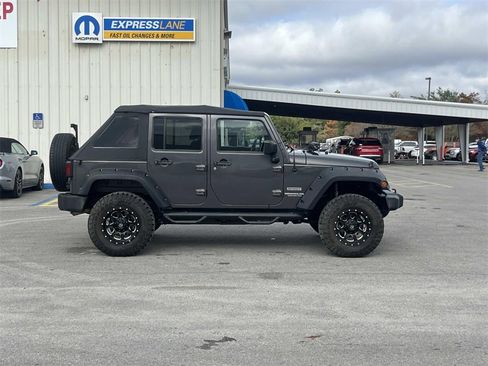 Used 2017 Jeep Wrangler Unlimited Sport w/ Quick Order Package 24S image 6