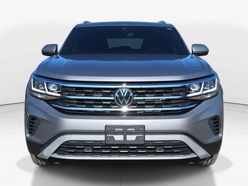 Used 2020 Volkswagen Atlas Cross Sport SEL image 11