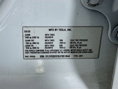 Used 2020 Tesla Model Y Long Range image 59