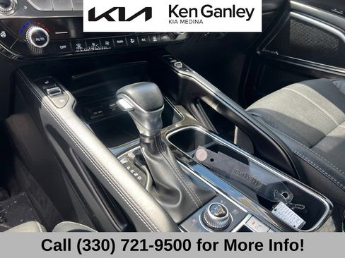 Certified 2024 Kia Telluride SX w/ Towing Package AWD/4WD image 35