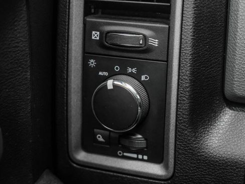 Used 2020 RAM 1500 Tradesman w/ Chrome Plus Package image 25