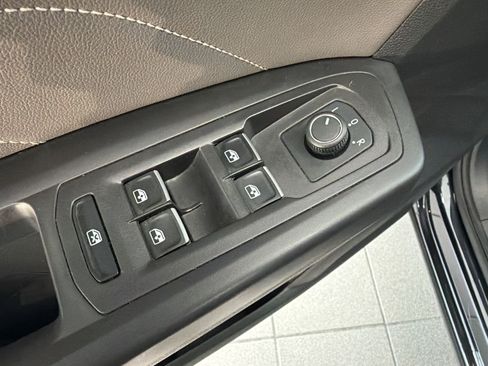 Used 2022 Volkswagen Atlas SE FWD image 14