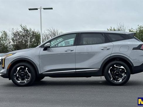 Used 2026 Kia Sportage S image 7