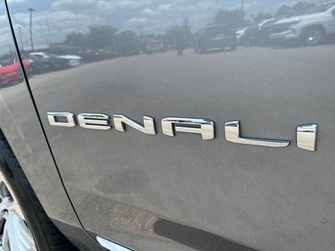 Used 2022 GMC Yukon Denali AWD/4WD image 35
